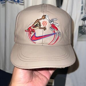 1990’s Nike Looney Tunes LeatherVelcro Strap Hat